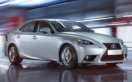 Lexus IS 300H